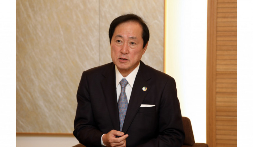 ほぼ未使用、供箱付　岩手県奥州水沢幸工芸　佐藤勝久造　ジミー様売約済み 南部鉄器 鉄瓶 みかん 1.6L 【伝統工芸士 佐藤圭 作】 [Y0062